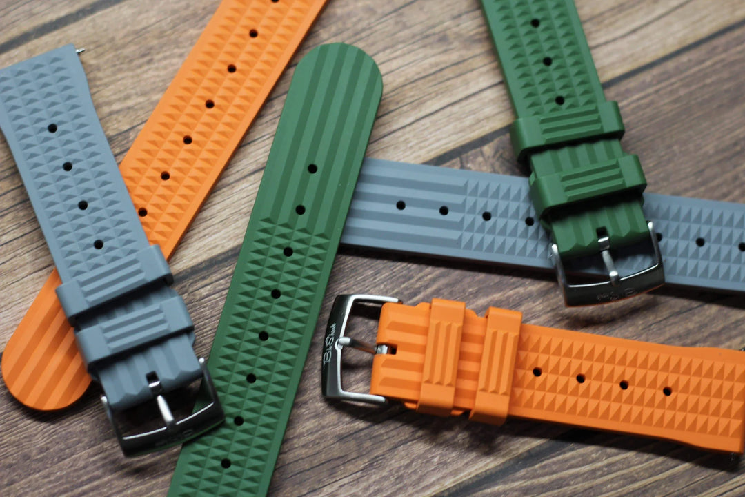 Rubber and FKM Rubber Bands: The Best Straps for Dive Watches