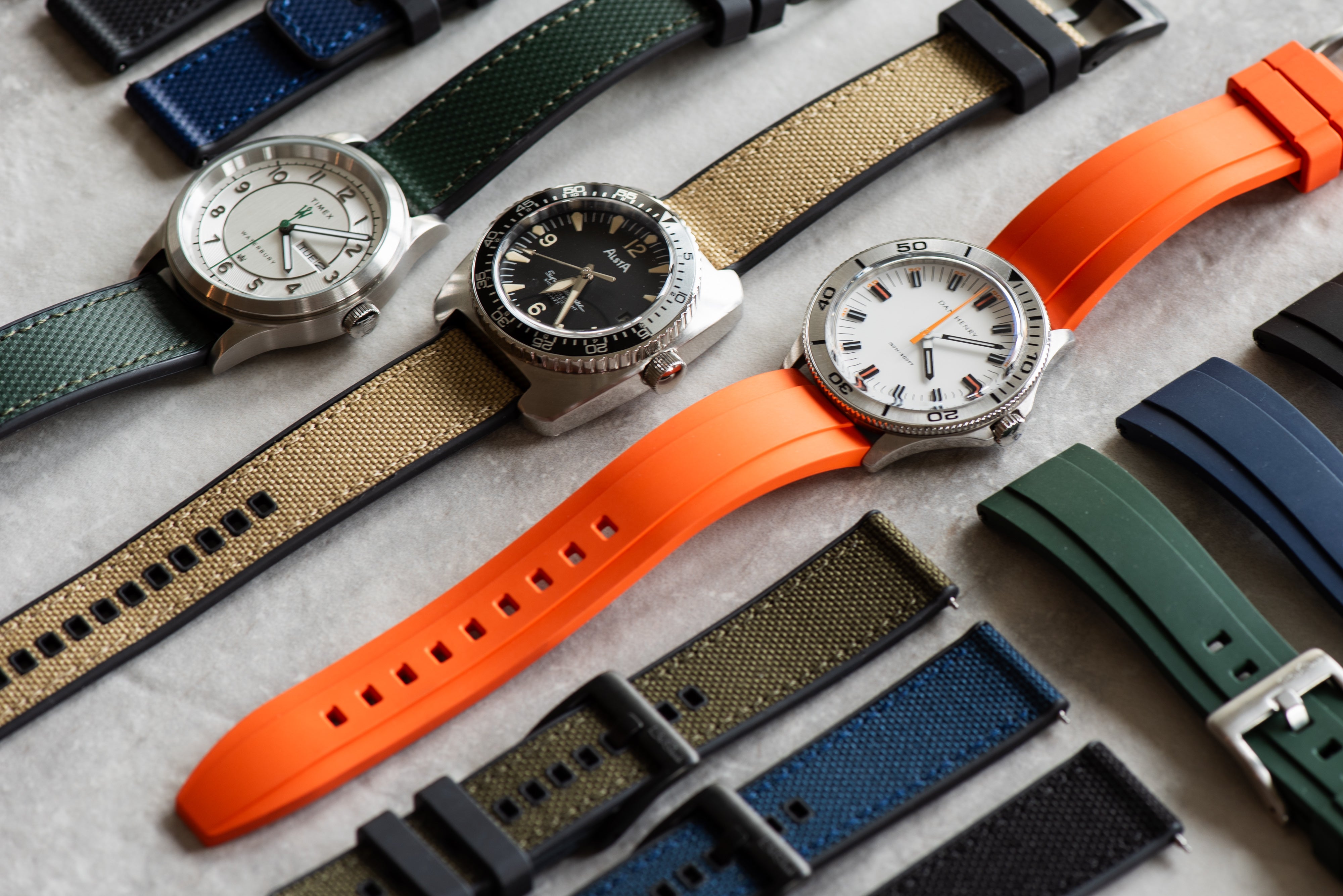 Shop leather, silicone straps, and metal bands for your watch | Watch-straps .eu