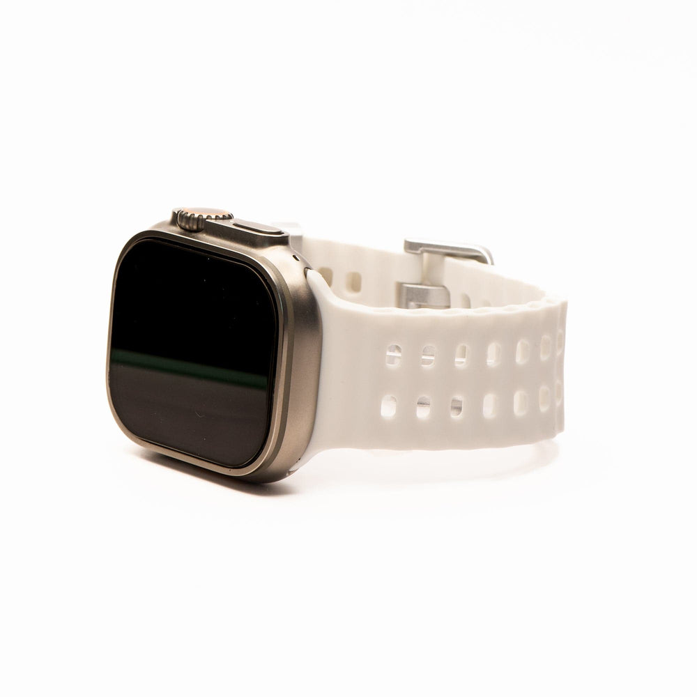 BluShark Apple Large Apple Watch (42/44/45mm & ULTRA) Apple Band - Silicone Wave - White