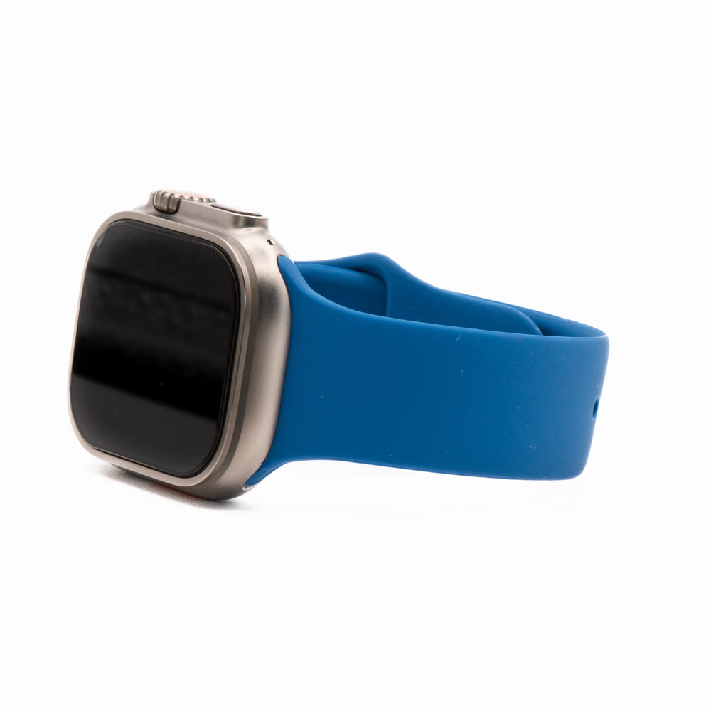 BluShark Two-Piece Strap Apple Band Silicone Solid - Sapphire